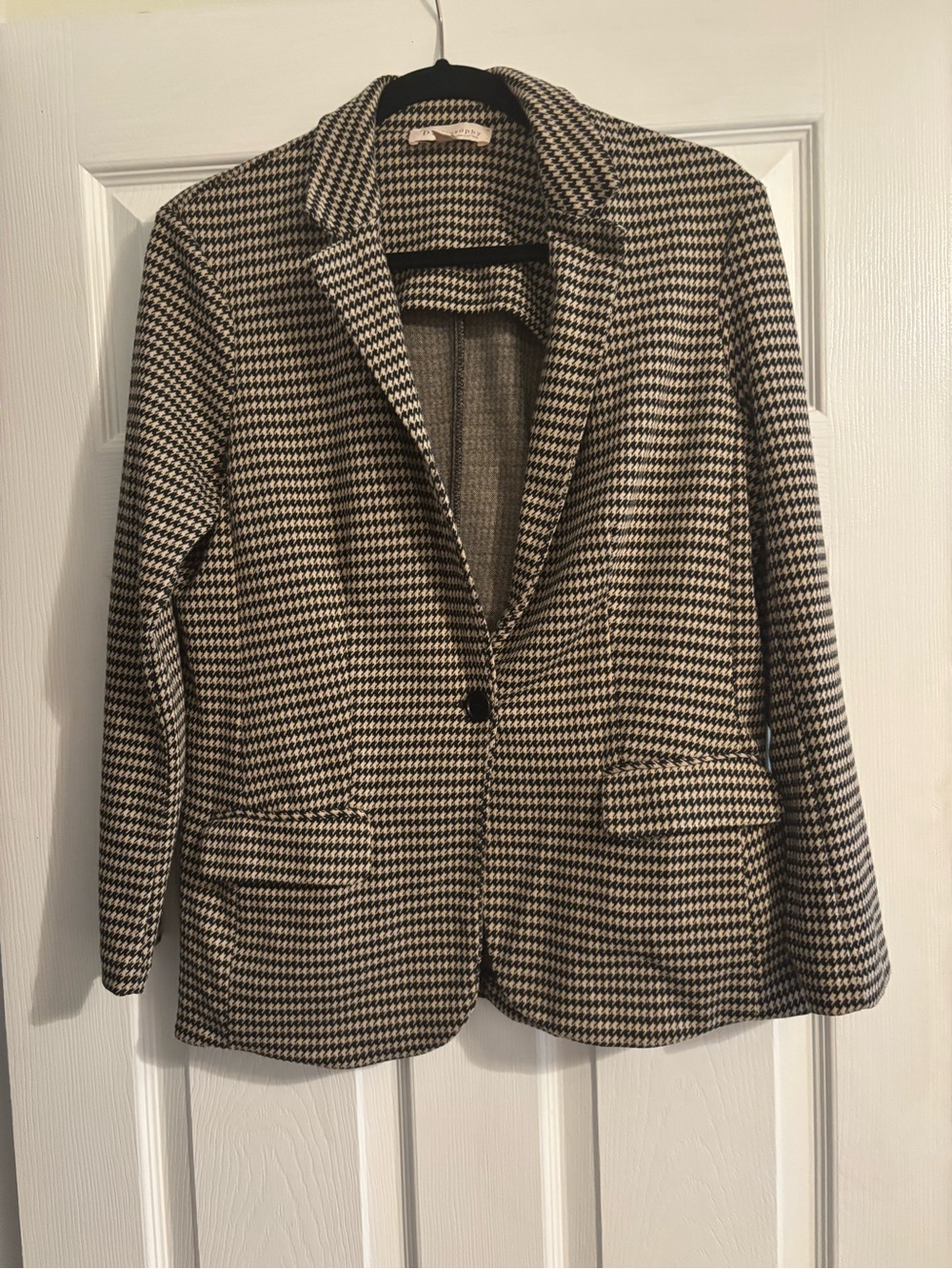 Philosophy Black and Cream Houndstooth Blazer